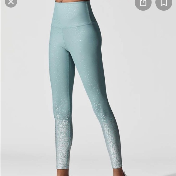 Beyond Yoga Pants - NEW! Beyond Yoga Alloy Ombre Blue Crush leggings